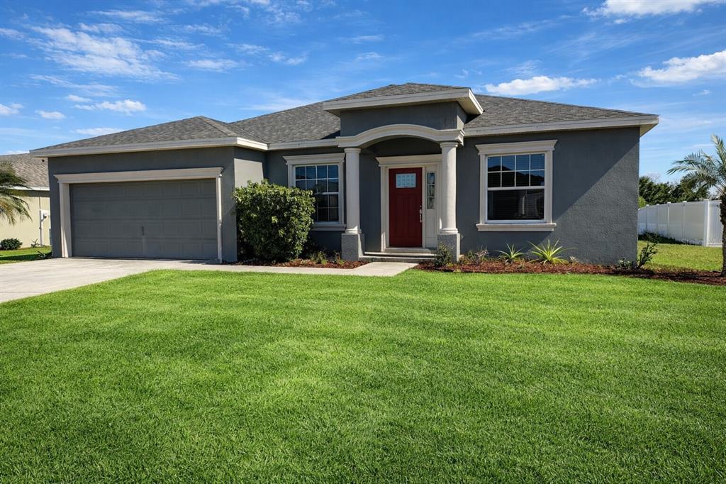 1192 Normandy Heights Cir in Winter Haven, FL - Building Photo