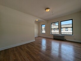 5357 N Kenmore Ave, Unit #5417-608 Apartments