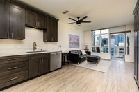 427 9th Ave, Unit Diamond Terrace Unit 1307 in San Diego, CA - Building Photo - Building Photo