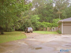 4000 Garth Rd SE in Huntsville, AL - Building Photo - Building Photo