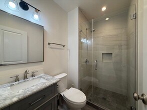 94 Clearview Dr-Unit -Cottage 1 in Daly City, CA - Building Photo - Building Photo