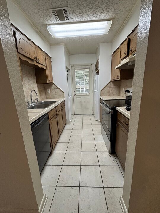 3379 Highway 594, Unit #21 in Monroe, LA - Building Photo