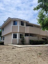 1161 Johnson Dr in Ventura, CA - Building Photo