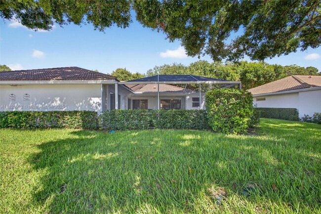 property at 7102 Geminata Oak Ct