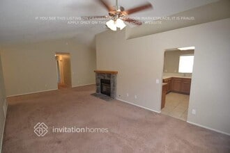 2553 W Loma Vista Dr in Rialto, CA - Building Photo - Building Photo