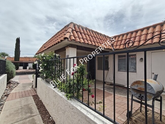 5958 Sun County Blvd