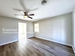 5103 Brenda Cove in Horn Lake, MS - Building Photo - Building Photo