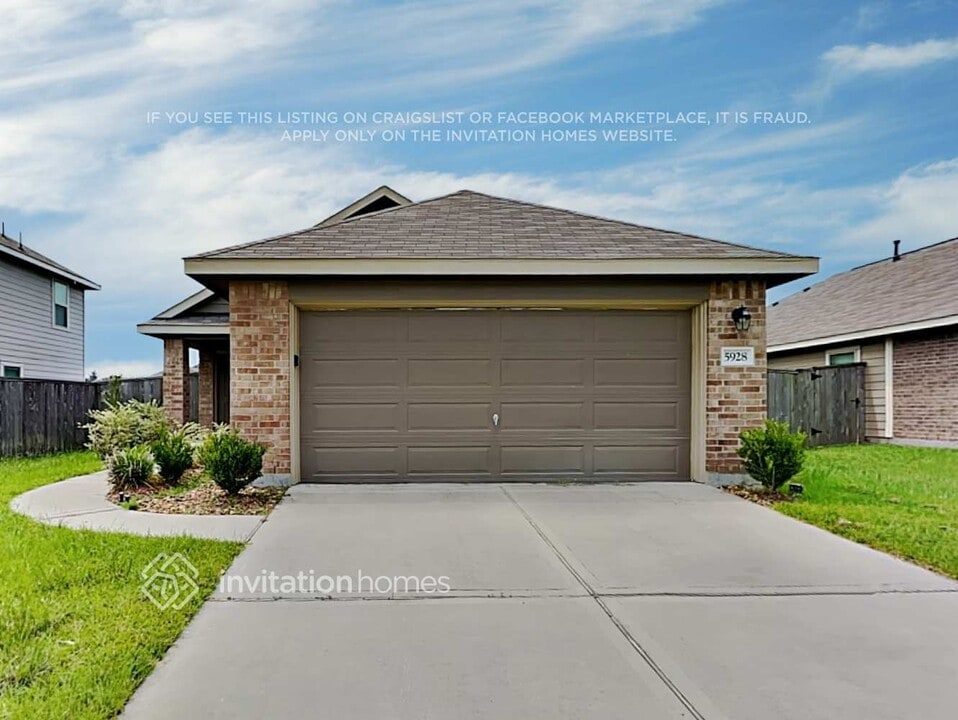 5928 Rimini Landing Ln in Porter, TX - Building Photo