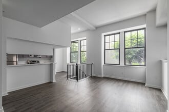 The Saville in Wilmington, DE - Building Photo - Interior Photo