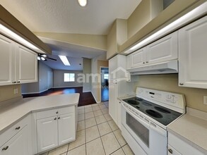 6228 34th Pl E in Palmetto, FL - Foto de edificio - Building Photo