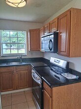 2975 NW 212th St in Miami Gardens, FL - Building Photo - Building Photo