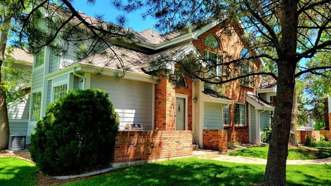 3961 S Carson St in Aurora, CO - Foto de edificio - Building Photo