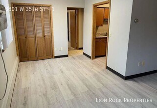 8801 W 35th St-Unit -1 in Minneapolis, MN - Foto de edificio - Building Photo
