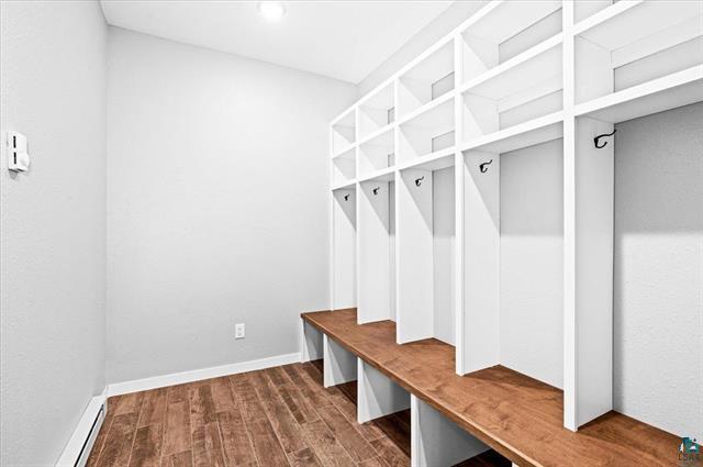 5189 W Arrowhead Rd in Hermantown, MN - Building Photo - Building Photo