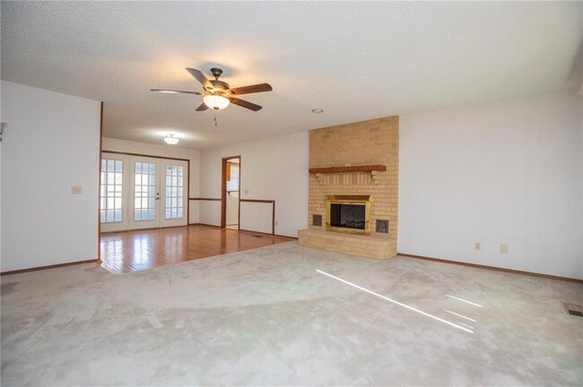 12 Deddington Dr in Bella Vista, AR - Building Photo - Building Photo