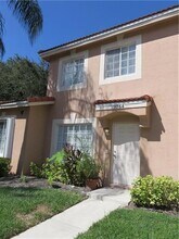 9764 Kamena Cir in Boynton Beach, FL - Building Photo - Building Photo