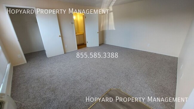 5155 Arden Wy in Carmichael, CA - Building Photo - Building Photo