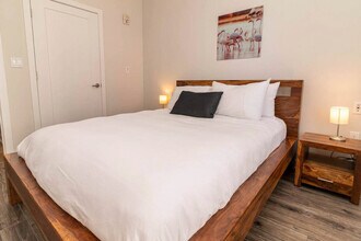 49 Kings Wharf Pl in Dartmouth, NS - Building Photo - Building Photo