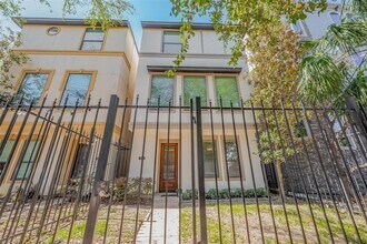 2808 St Emanuel St in Houston, TX - Building Photo - Building Photo