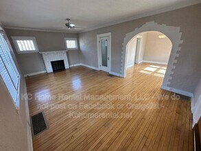 10116 Johnson Dr in Shawnee, KS - Building Photo - Building Photo