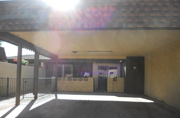 3033 N 39th St in Phoenix, AZ - Building Photo