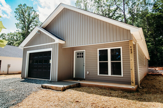 property at 143 Reichard Dr