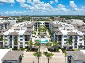 1135 3rd Ave S in Naples, FL - Building Photo