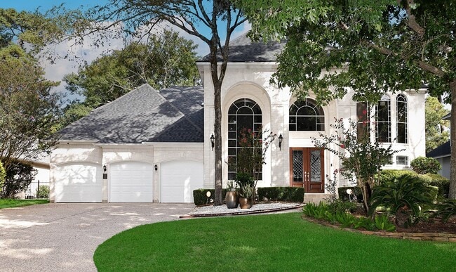 property at 14 Lyric Arbor Cir