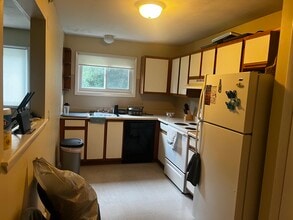 41 Fairmount Pl in Leominster, MA - Building Photo - Building Photo