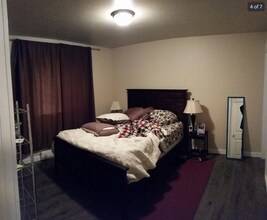 470 Topaz Rd, Unit c in Belgrade, MT - Building Photo - Building Photo