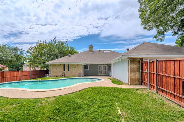 2300 San Gabriel Dr in Plano, TX - Building Photo - Building Photo