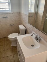 901-3 Diamond St, Unit 2F in Philadelphia, PA - Building Photo - Building Photo
