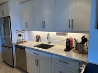 880 NE 69th St, Unit 1001 in Miami, FL - Building Photo - Building Photo