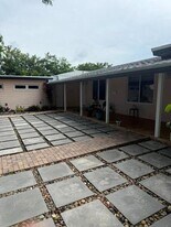 2016 NE 14th Ct, Unit 1 in Fort Lauderdale, FL - Building Photo