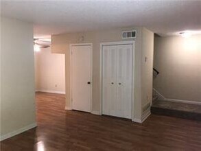 394 Promenade Ct in Marietta, GA - Foto de edificio - Building Photo