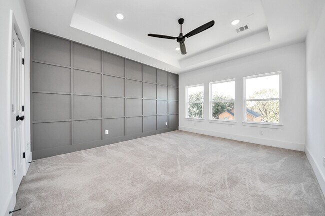 property at 4806 Cochran St