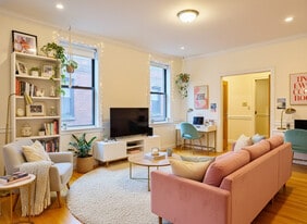 1340 Commonwealth Ave in Boston, MA - Building Photo