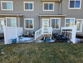 284 Eaglewood Dr in Saratoga Springs, UT - Building Photo - Building Photo