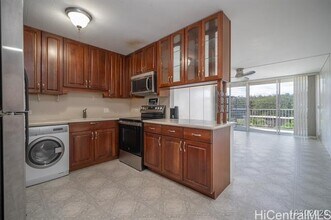 95-014 Waihonu St in Mililani, HI - Building Photo - Building Photo