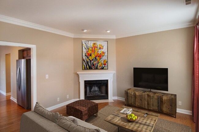 228 4th Ave N-Unit -1 in Franklin, TN - Building Photo - Building Photo