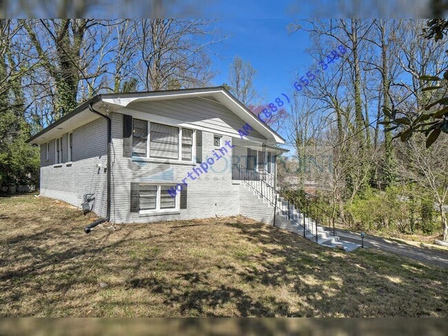 252 W Simon Terrace NW in Atlanta, GA - Building Photo - Building Photo