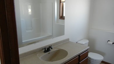 129 Savannah S, Unit 608 in Mankato, MN - Foto de edificio - Building Photo