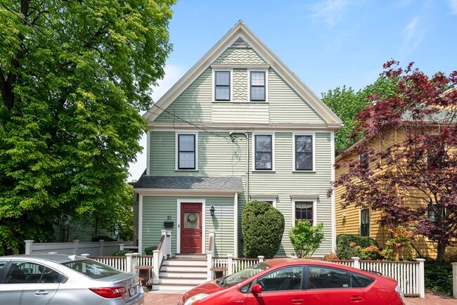 property at 31 Crescent St