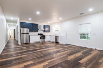 315 S Green St in Wichita, KS - Building Photo - Building Photo