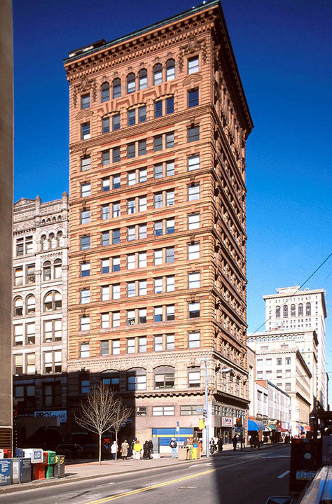 Standard Life Building in Pittsburgh, PA - Foto de edificio