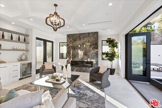 4351 Vanalden Ave in Los Angeles, CA - Building Photo - Building Photo