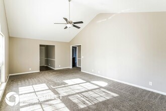 1217 Huntingboro Ct in Nashville, TN - Building Photo - Building Photo