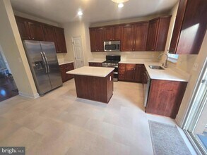 116 Douglas Dr in Stafford, VA - Building Photo - Building Photo