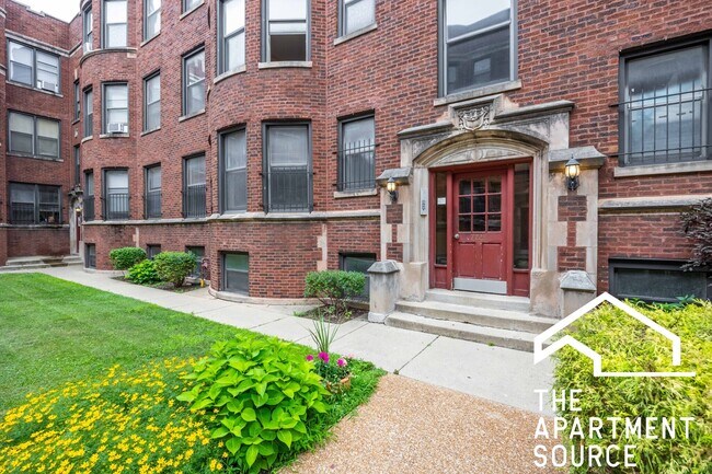 7728 N Marshfield Ave in Chicago, IL - Building Photo - Building Photo