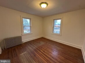 211 Newton Ave in Oaklyn, NJ - Building Photo - Building Photo